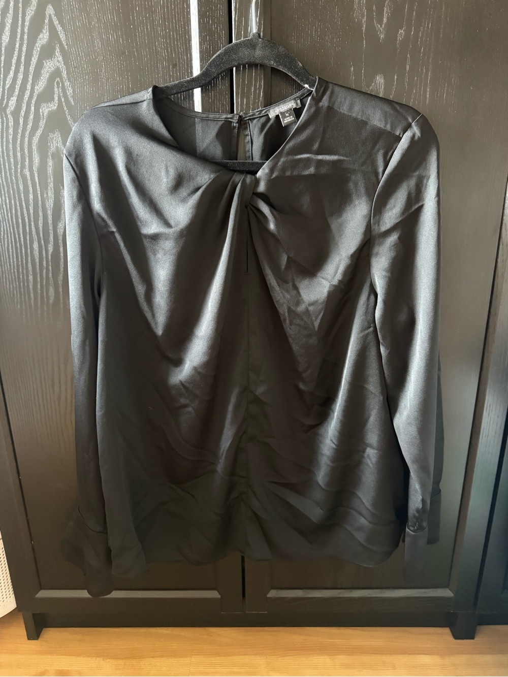 Ann Taylor Black Long-Sleeve Twist-Front Blouse